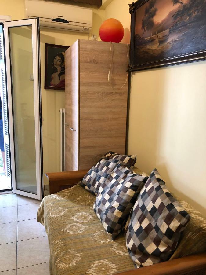 Anna Apartment In Kypseli Atene Esterno foto